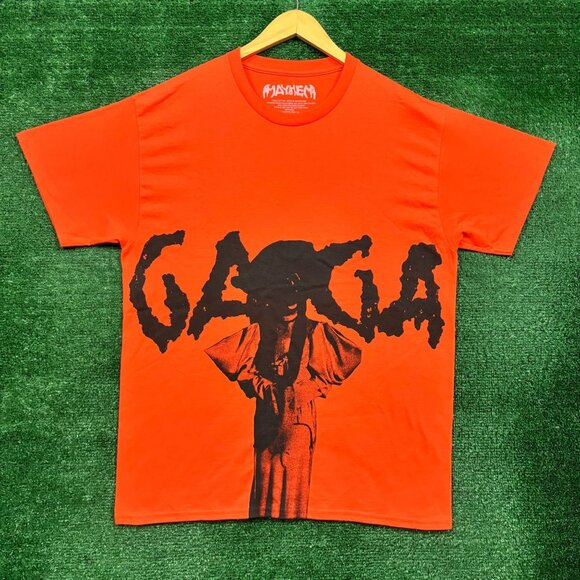 Lady Gaga Mayhem Album Poster T-shirt Size Extra Large - Picture 1 of 4